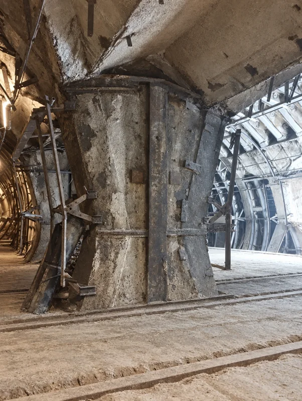 Rekonstrukce — metro Českomoravská